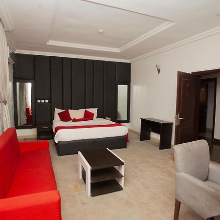 Grand Palazzo Hotel Gwarimpa Abuja Exteriér fotografie