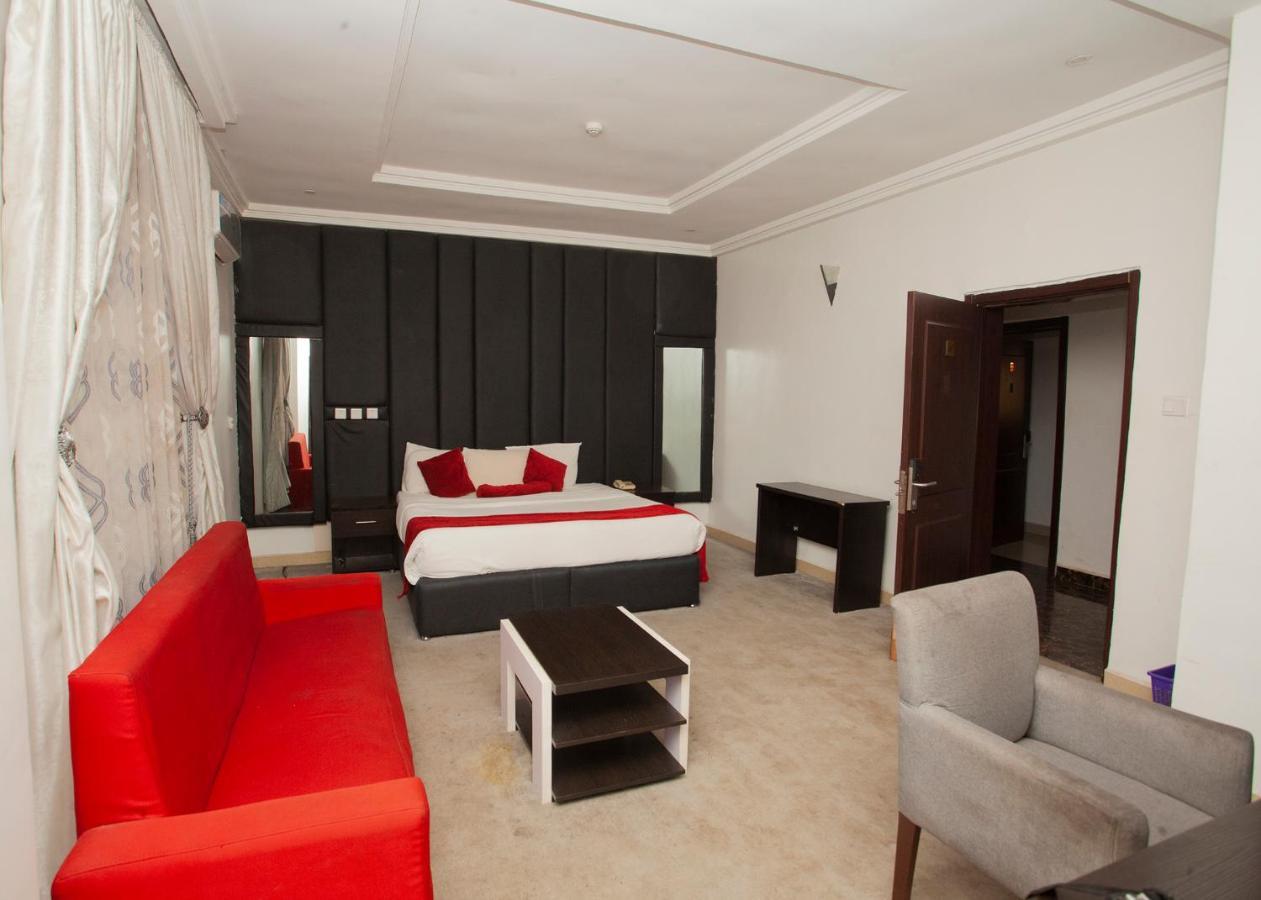 Grand Palazzo Hotel Gwarimpa Abuja Exteriér fotografie