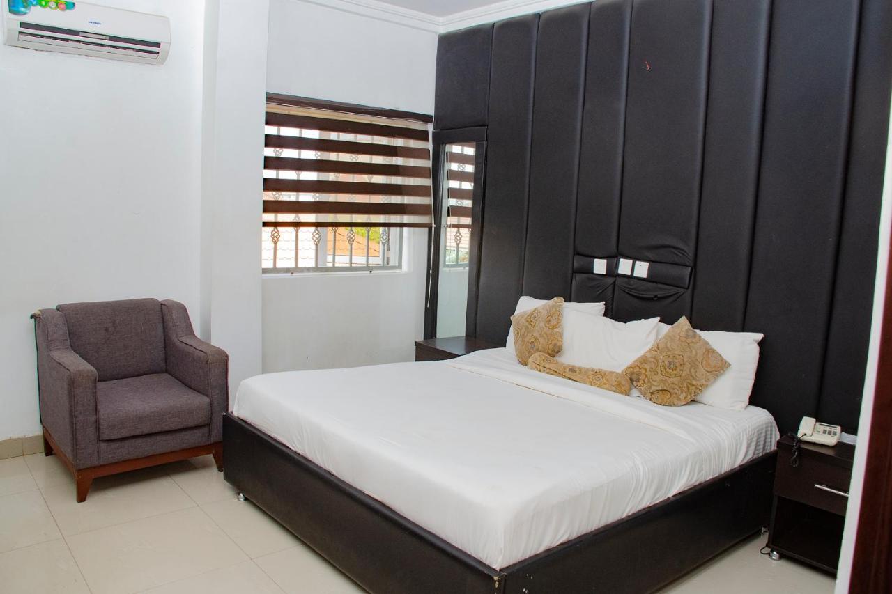 Grand Palazzo Hotel Gwarimpa Abuja Exteriér fotografie