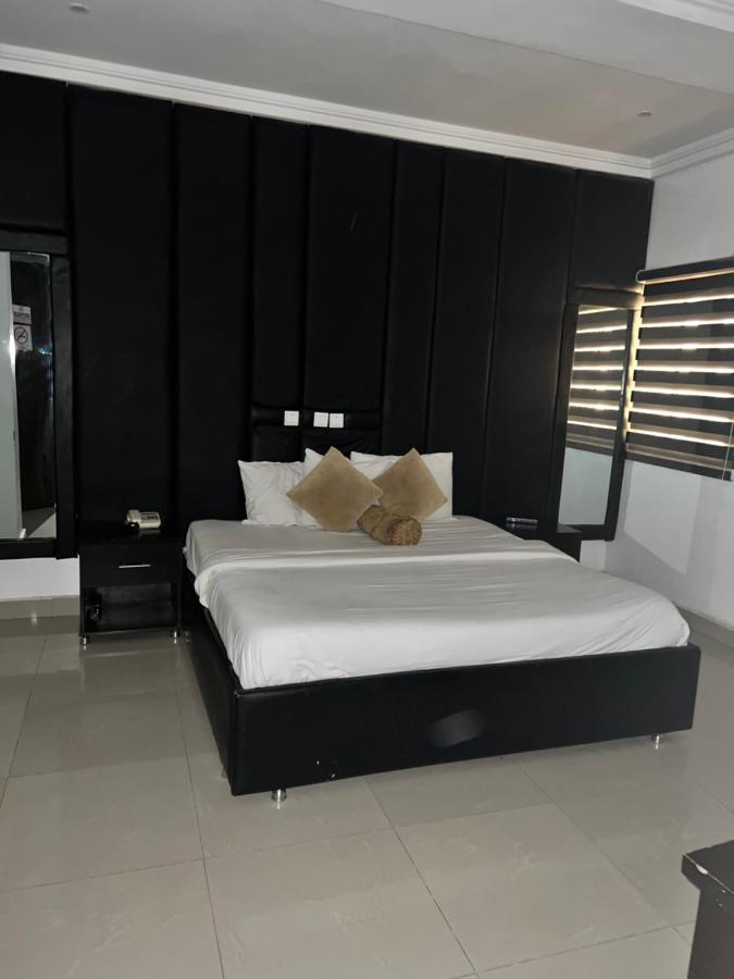 Grand Palazzo Hotel Gwarimpa Abuja Exteriér fotografie
