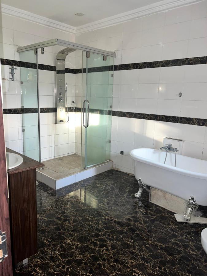 Grand Palazzo Hotel Gwarimpa Abuja Exteriér fotografie