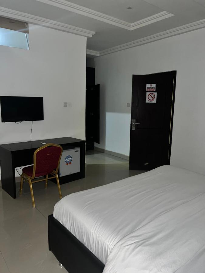 Grand Palazzo Hotel Gwarimpa Abuja Exteriér fotografie