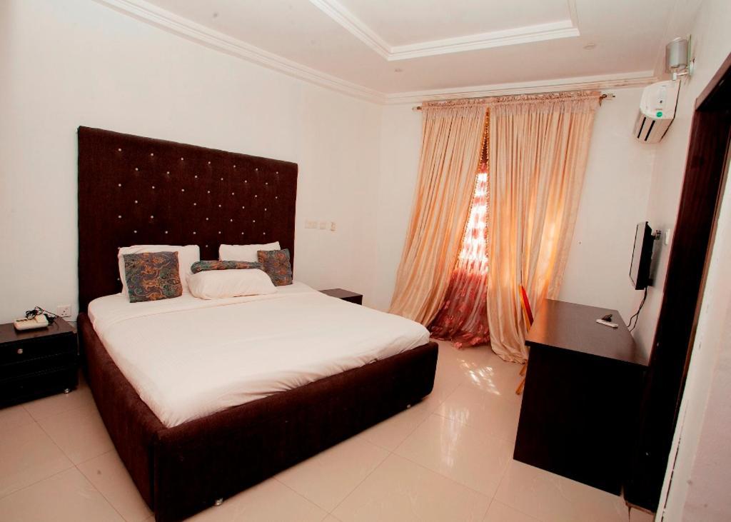 Grand Palazzo Hotel Gwarimpa Abuja Exteriér fotografie